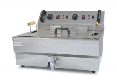 Фритюрниця-чебуречниця GoodFood EF30V