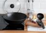 Сковорода чавунна WOK з кришкою 4,7 л